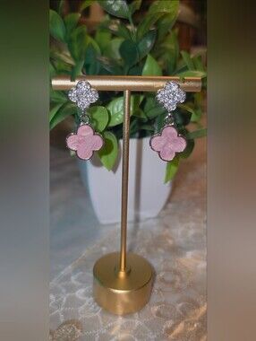 Pink Clover Drop Earrings  Elegant Sparkle